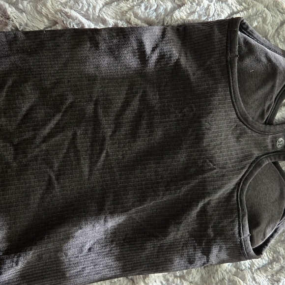 Lululemon racerback tank - Picture 3 of 3